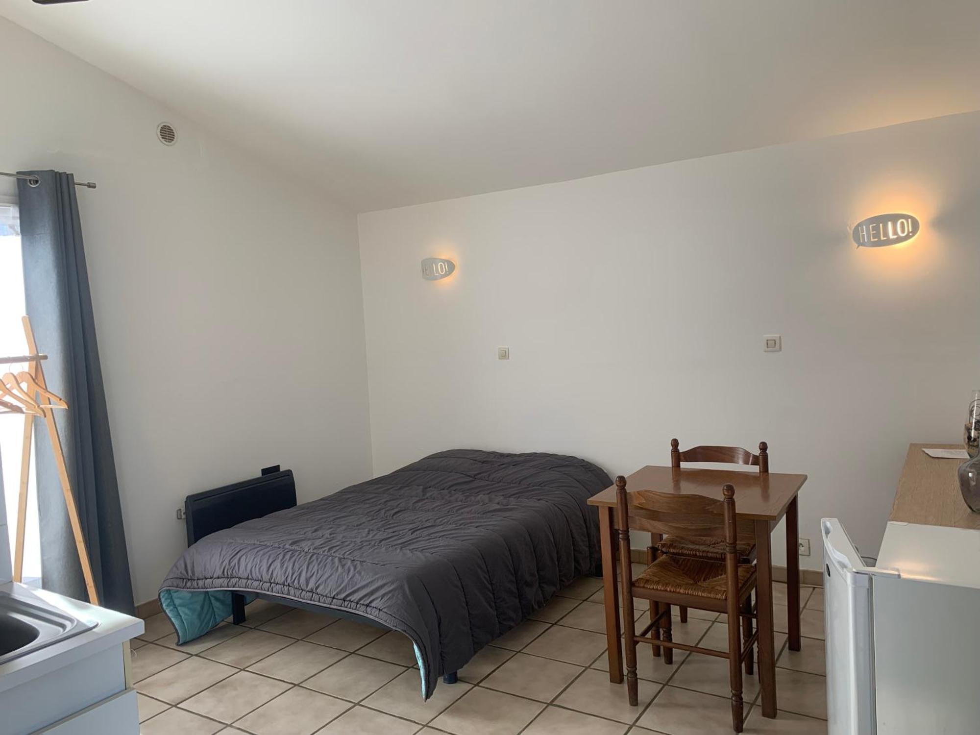 Campingplatz Familial Paisible Avec Piscine, Mobil , Chalet, & Emplacement Nue 3*