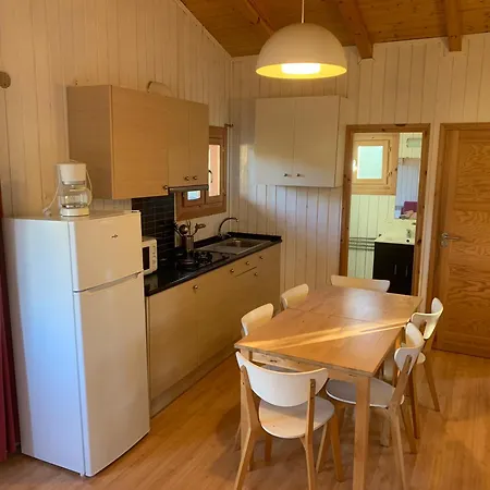 Camping Familial Paisible Avec Piscine, Mobil Home , Chalet, Studio & Emplacement Nue Casties-Labrande Buitenkant foto